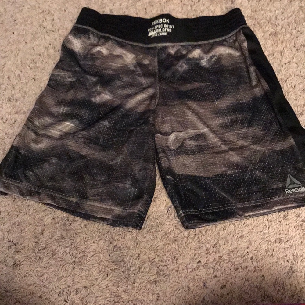 Reebok Combat shorts size M - BNWT